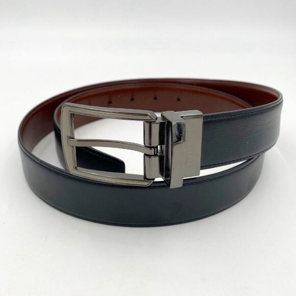 Perry Ellis Reversible (black/brown) faux leather belt size 32 EUC - Picture 1 of 8